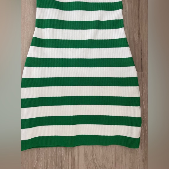 Aritzia babaton green and white dress - Picture 2 of 5